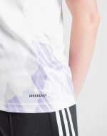 ADIDAS MANCHESTER UNITED FC 2025/26 AWAY SHIRT JUNIOR - Image 4