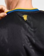 ADIDAS ORIGINALS MANCHESTER UNITED FC 2025/26 THIRD SHIRT - Image 4