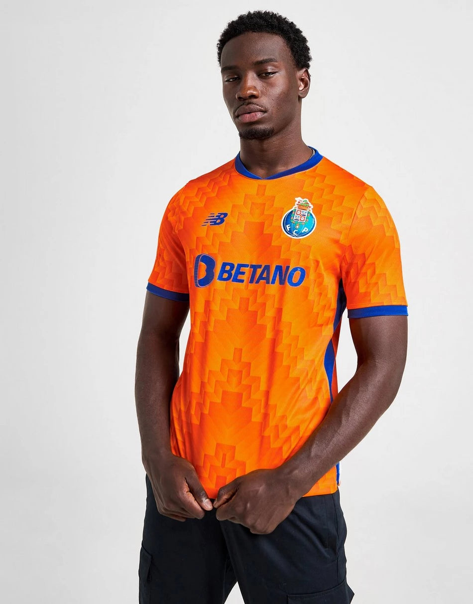 FC PORTO 2024/25 AWAY SHIRT FC PORTO 2024/25 AWAY SHIRT