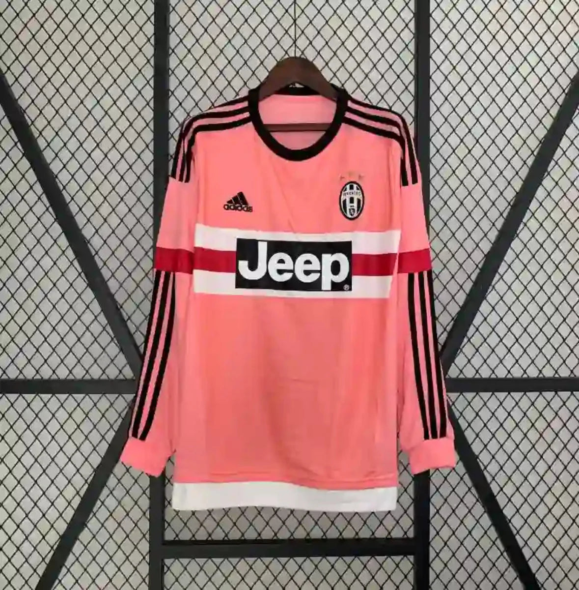 JUVENTUS TURIN AWAY LONG SLEEVE CLASSIC SHIRT 2015-16 JUVENTUS TURIN AWAY LONG SLEEVE CLASSIC SHIRT 2015-16