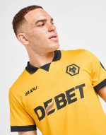 SUDU WOLVERHAMPTON WANDERERS FC 2025/26 HOME SHIRT - Image 3