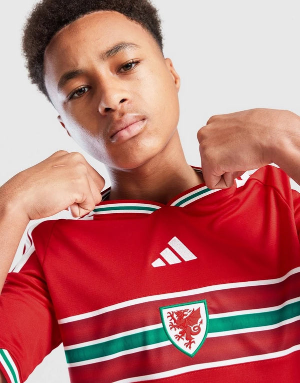 ADIDAS WALES 2026 HOME SHIRT JUNIOR ADIDAS WALES 2026 HOME SHIRT JUNIOR